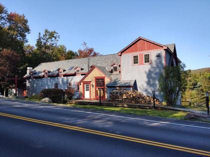 Doveberry Inn West Dover Vermont